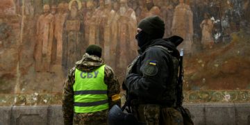 «Борьба со всем русским»: в РПЦ прокомментировали обыски в Киево-Печерской лавре