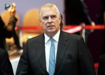 Британский принц Эндрю тайно посетил Бахрейн, сообщили СМИ