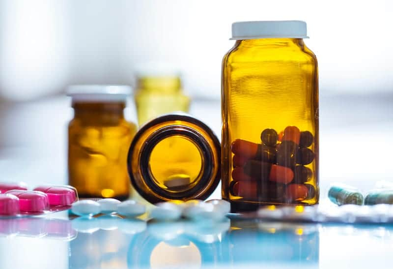 Дерматолог назвала аптечные продукты, которые вредят коже