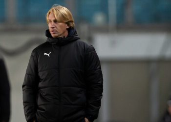 Главный тренер «Сочи» об игре с ЦСКА: Во втором тайме мы доминировали