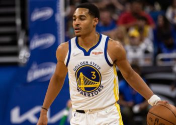 «Голден Стэйт» разгромил «Сан-Антонио», «Бостон» одержал седьмую победу подряд