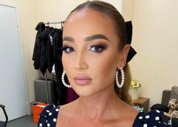 «И у моих детей тоже будет»: Бузова достала с полки запылившийся красный диплом