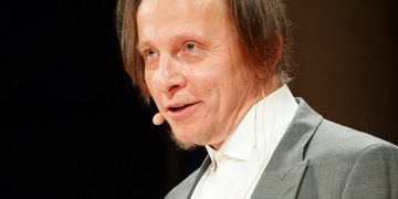 Ивана Охлобыстина встречают в Донецке