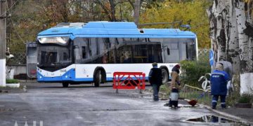 Мариуполь получает помощь со всех регионов России