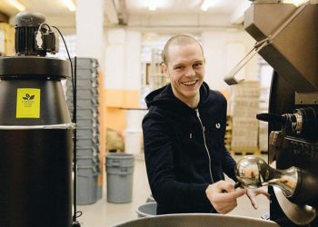 «Матерились, напали на полицейских». Что известно о драке с участием основателя «Правды кофе»