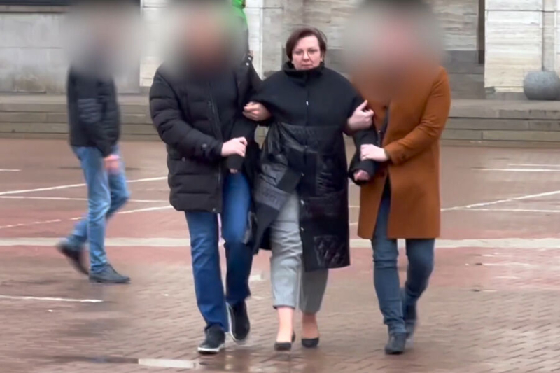 &laquo;Мы с&nbsp;вами уже как шпионы&raquo;. ФСБ сообщила о&nbsp;задержании гражданки Польши за&nbsp;взятку 