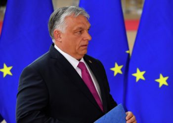 Орбан заявил, что Европа все больше втягивается в конфликт на Украине