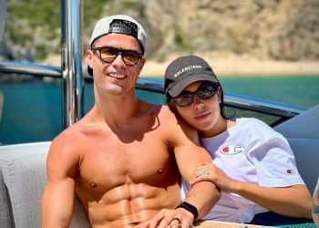 Первый с 500М подписчиков: Криштиану Роналду установил рекорд в соцсети