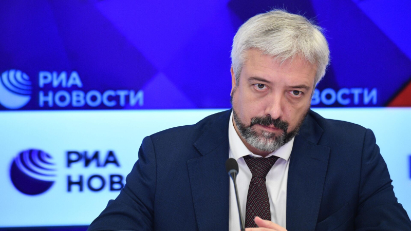 Примаков рассказал об актах вандализма против Русских домов в Европе