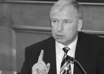 Работал в КГБ, писал про «чекистский крюк». Скончался экс-глава ФСКН Виктор Черкесов