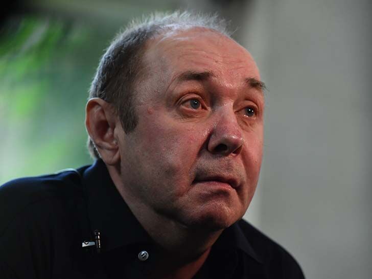 &laquo;Рухнул на пол и не встал&raquo;: друзья основателя &laquo;Ласкового мая&raquo; озвучили официальную причину его смерти