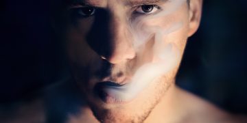 Ученые назвали новую опасность табачного дыма