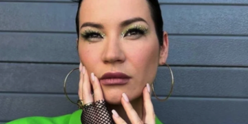 «В моей жизни был Лжедмитрий»: Ида Галич рассказала, как встречалась с альфонсом