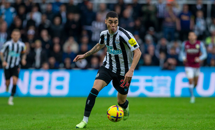 Вингер &laquo;Ньюкасла&raquo; признан лучшим игроком октября в АПЛ