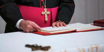 «Власти перешли черту». В Европе покусились на главное