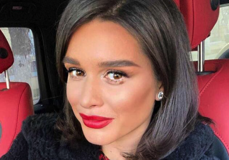 &laquo;Все на мне&raquo;: Ксения Бородина пожаловалась на бывших мужей