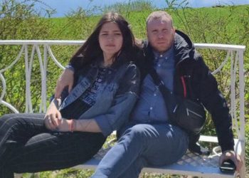 15 ножевых. Блогера Полякова задержали по подозрению в убийстве девушки