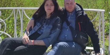 15 ножевых. Блогера Полякова задержали по подозрению в убийстве девушки