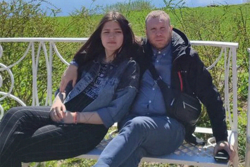 15&nbsp;ножевых. Блогера Полякова задержали по&nbsp;подозрению в&nbsp;убийстве девушки 