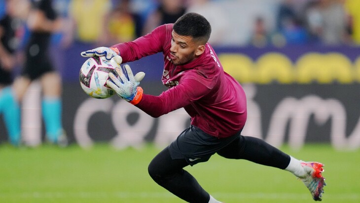 &laquo;Аякс&raquo; рассматривает покупку вратаря сборной Аргентины 