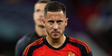 Азар завершил карьеру в сборной Бельгии