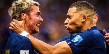 Cмесь Зидана и Платини, с щепоткой Канте. Как Гризманн стал откровением сборной Франции на ЧМ-2022