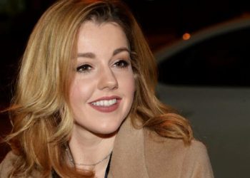 «Для нас она, к сожалению, маленькая»: Караулова подарила годовалому сыну квартиру, купленную на материнский капитал