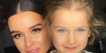 «Должна была выбрать наконец-то себя»: Ксения Бородина попросила прощение у дочери