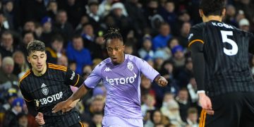 Дубли Эмболо и Якобса принесли «Монако» победу над «Лидсом»