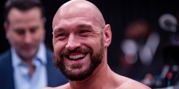 Фьюри нокаутировал Чисору и защитил титул WBC