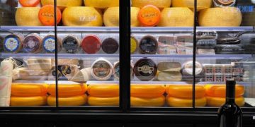 Как избежать сонливости после обеда: три совета