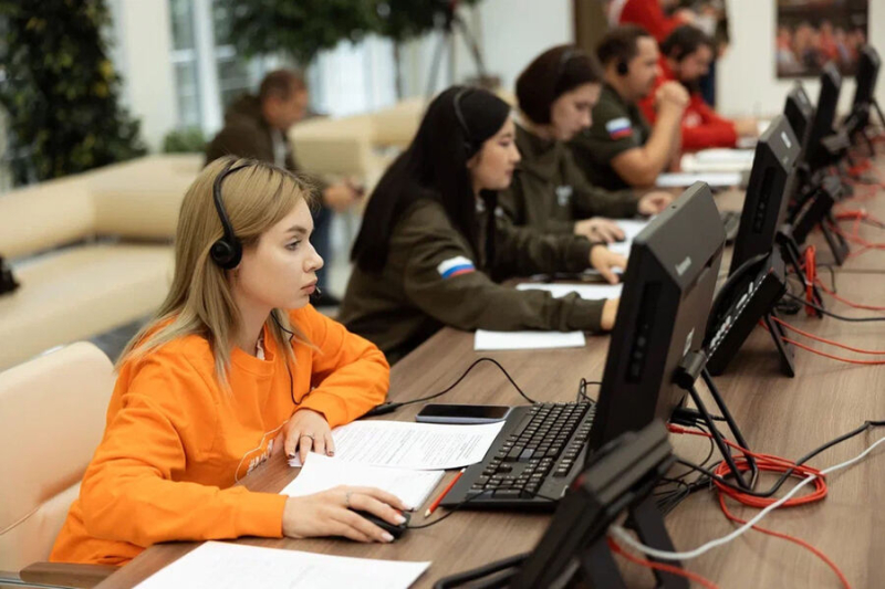 Компетенции и забота. Как работают волонтеры-юристы и волонтеры-психологи в&nbsp;период СВО 