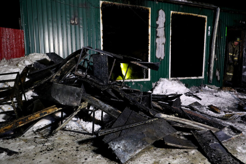 &laquo;Кто успел, тот выбежал. Остальные сгорели&raquo;. Что известно о&nbsp;пожаре в&nbsp;кемеровском приюте 