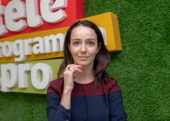 «Мы с моим мужем развелись»: Валерия Ланская неожиданно вышла в свет с новым возлюбленным