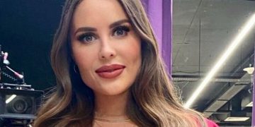 На этот раз без страз: бесштанная Юлия Михалкова показала, какие трусики надела сегодня