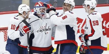 НХЛ. «Вашингтон» разгромил «Рейнджерс», «Аризона» одолела «Колорадо», «Питтсбург» пропустил пять шайб от «Айлендерс»