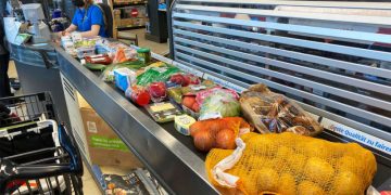 Нуждающимся можно помочь: эксперты предлагают улучшить жизнь россиян через фудшеринг