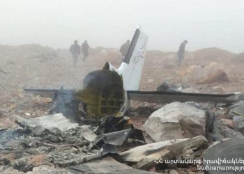 «Обнаружены два обгоревших тела». В Армении разбился самолет с российскими пилотами