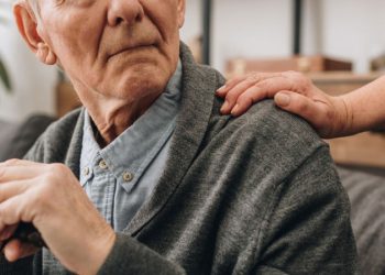 Помощь рядом. В России волонтерское движение выходит на новый уровень