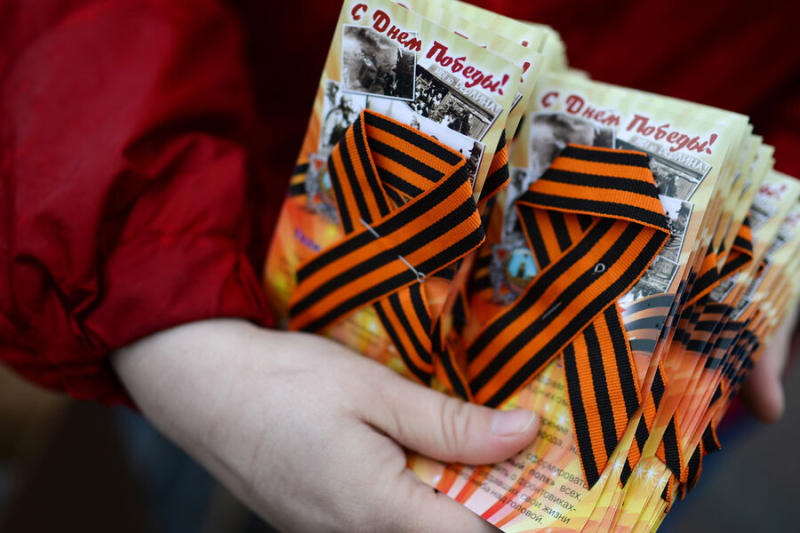 Пожизненное за диверсию, три года за осквернение георгиевской ленты. Какие новые законы подписал Путин