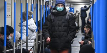 «Самый серьезный ущерб здоровью». В России растет заболеваемость гриппом H1N1