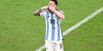 Шевченко: Месси настоящий лидер и капитан