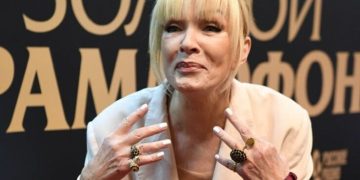 «Такие, как она, выгнали из Латвии «Новую волну»: Иосиф Пригожин размазал Лайму Вайкуле