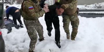 Троих россиян арестовали за «шпионаж в пользу Украины»