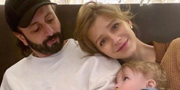 «Трудности и неприятности — преодолеем вместе»: Арзамасова поздравила Илью Авербуха с днем рождения