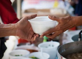 Ученые: Чувство голода толкает людей на необдуманные поступки