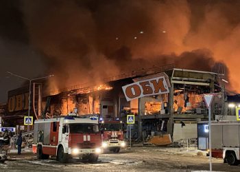 Ущерб на 20-30 млрд. Что известно о пожаре в ТЦ «Мега Химки»