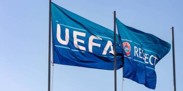 В УЕФА выступают против ухода России и Азию