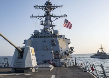 «Военная мысль»: Россия подготовила ответ на возможные провокации ВМС США