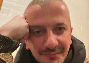 «Выплачиваем тринадцатую зарплату»: муж Собчак Богомолов похвастался финансовыми успехами своего театра на Бронной